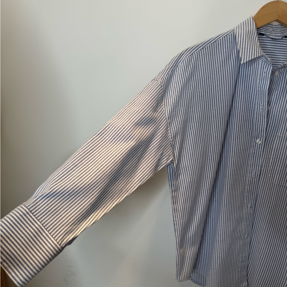 Zara Blue and White Striped Shirt. Size M. - Picture 8 of 10